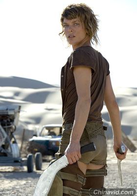 Milla Jovovich as Alice in Screen Gems' Resident Evil: Extinction